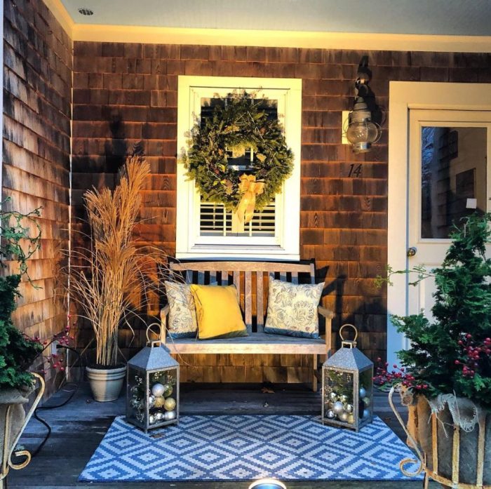 Front porch decor for christmas